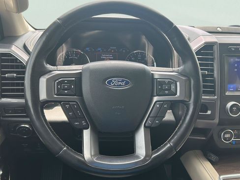 Used 2020 Ford Expedition Platinum AWD/4WD image 10