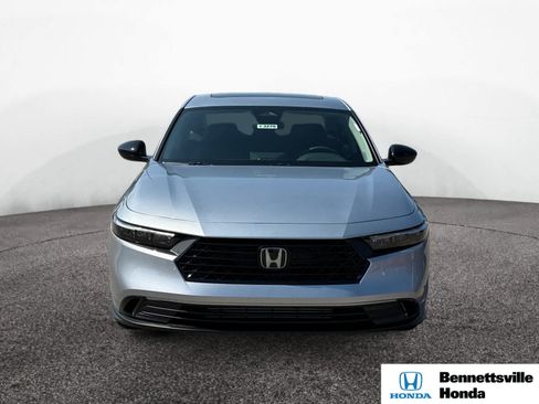 Certified 2025 Honda Accord SE image 8
