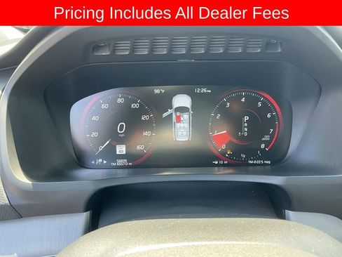 Used 2021 Volvo XC90 T5 Momentum w/ Advanced Package AWD/4WD image 12