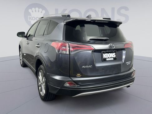 Used 2016 Toyota RAV4 Limited image 4