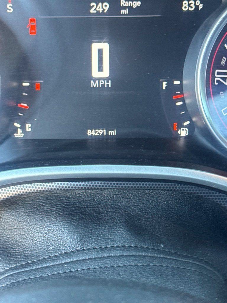 Used 2015 Dodge Challenger R/T Plus RWD image 6