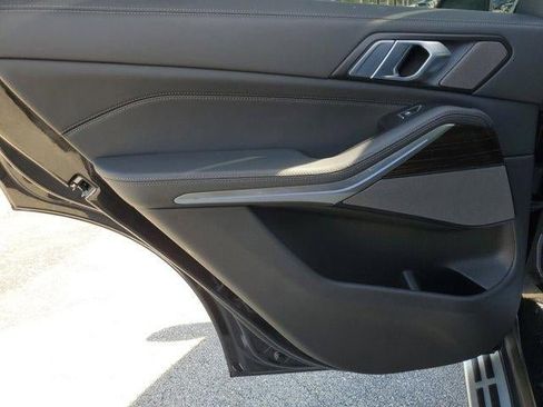 Used 2026 BMW X5 sDrive40i image 11