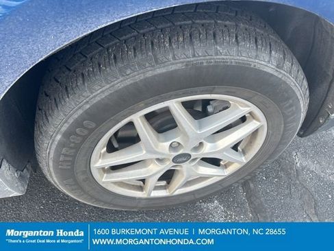 Used 2024 Ford Edge SEL image 12