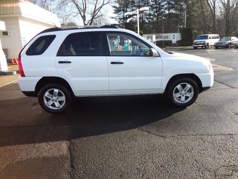 Used 2009 Kia Sportage LX image 5