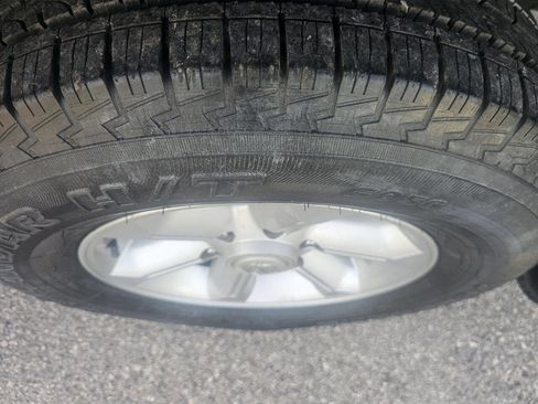 Used 2003 Nissan Pathfinder SE image 15