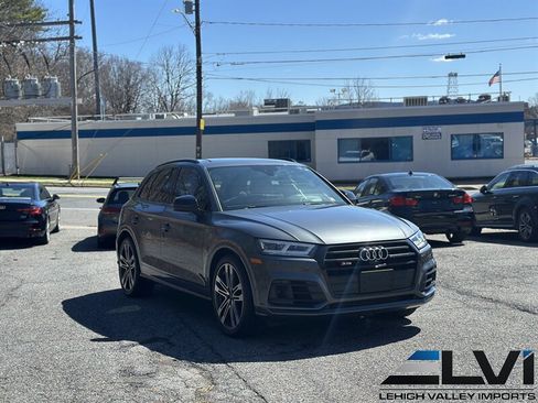Used 2020 Audi SQ5 Prestige image 7
