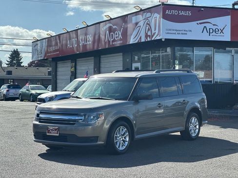 Used 2013 Ford Flex SE image 2