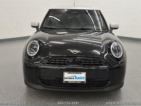 Used 2026 MINI Cooper 2-Door Hardtop FWD image 5