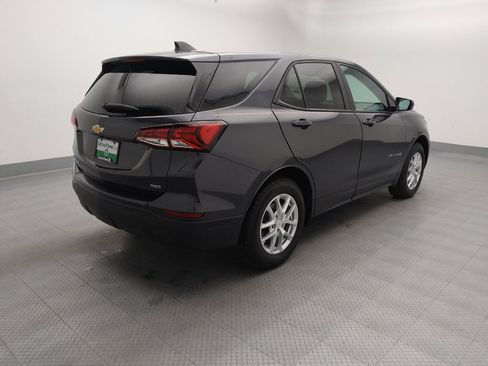 Used 2022 Chevrolet Equinox LS w/ LS Convenience Package AWD/4WD image 10