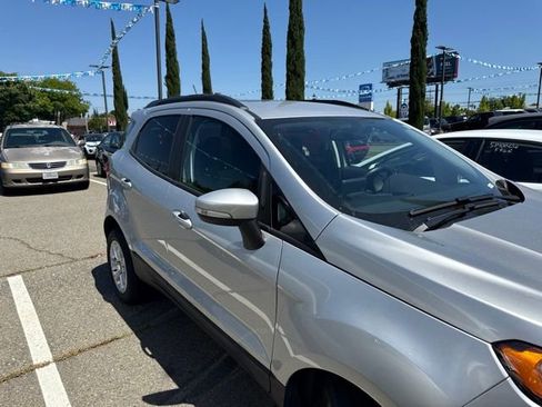 Used 2022 Ford EcoSport SE AWD/4WD image 4