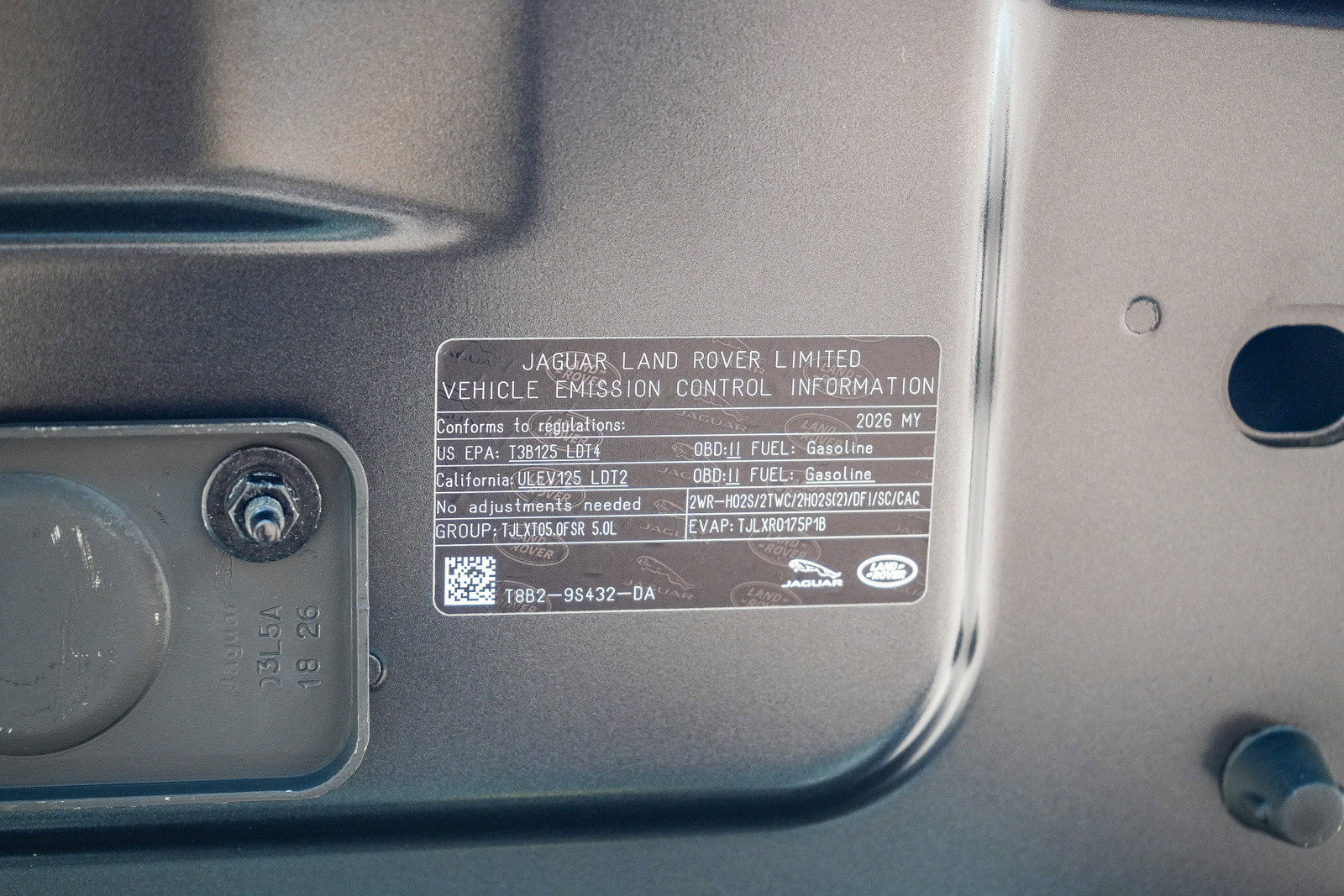 New 2026 Land Rover Defender 130 V8 AWD/4WD image 25