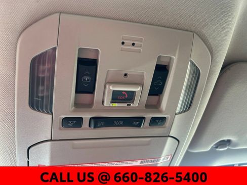 Used 2023 Toyota Highlander Platinum FWD image 23