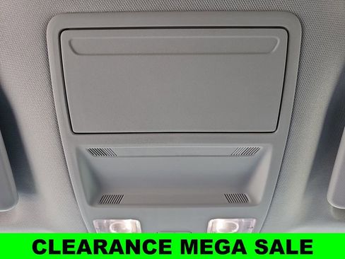 New 2025 Ford Maverick XLT image 30