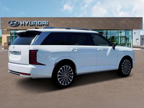 New 2026 Hyundai Palisade Calligraphy FWD image 8