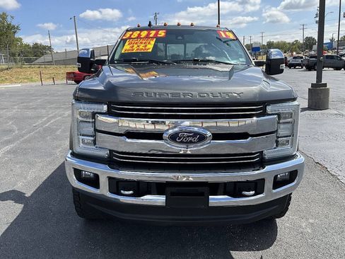 Used 2019 Ford F250 Lariat w/ Lariat Ultimate Package AWD/4WD image 8