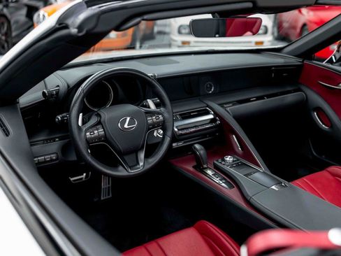 Used 2021 Lexus LC 500 Convertible w/ Touring Package RWD image 2