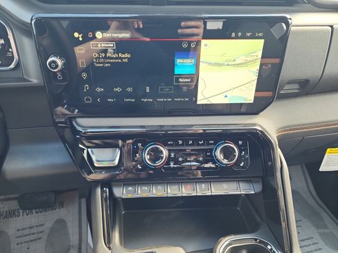 New 2026 GMC Sierra 1500 AT4 w/ Technology Package AWD/4WD image 14