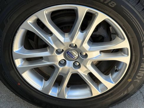 Used 2015 Volvo XC60 T5 AWD/4WD image 41