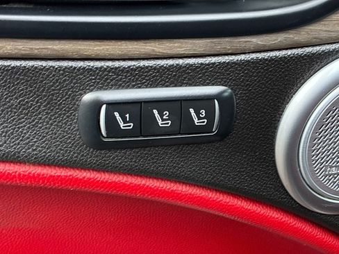 Used 2018 Alfa Romeo Stelvio Ti AWD/4WD image 23