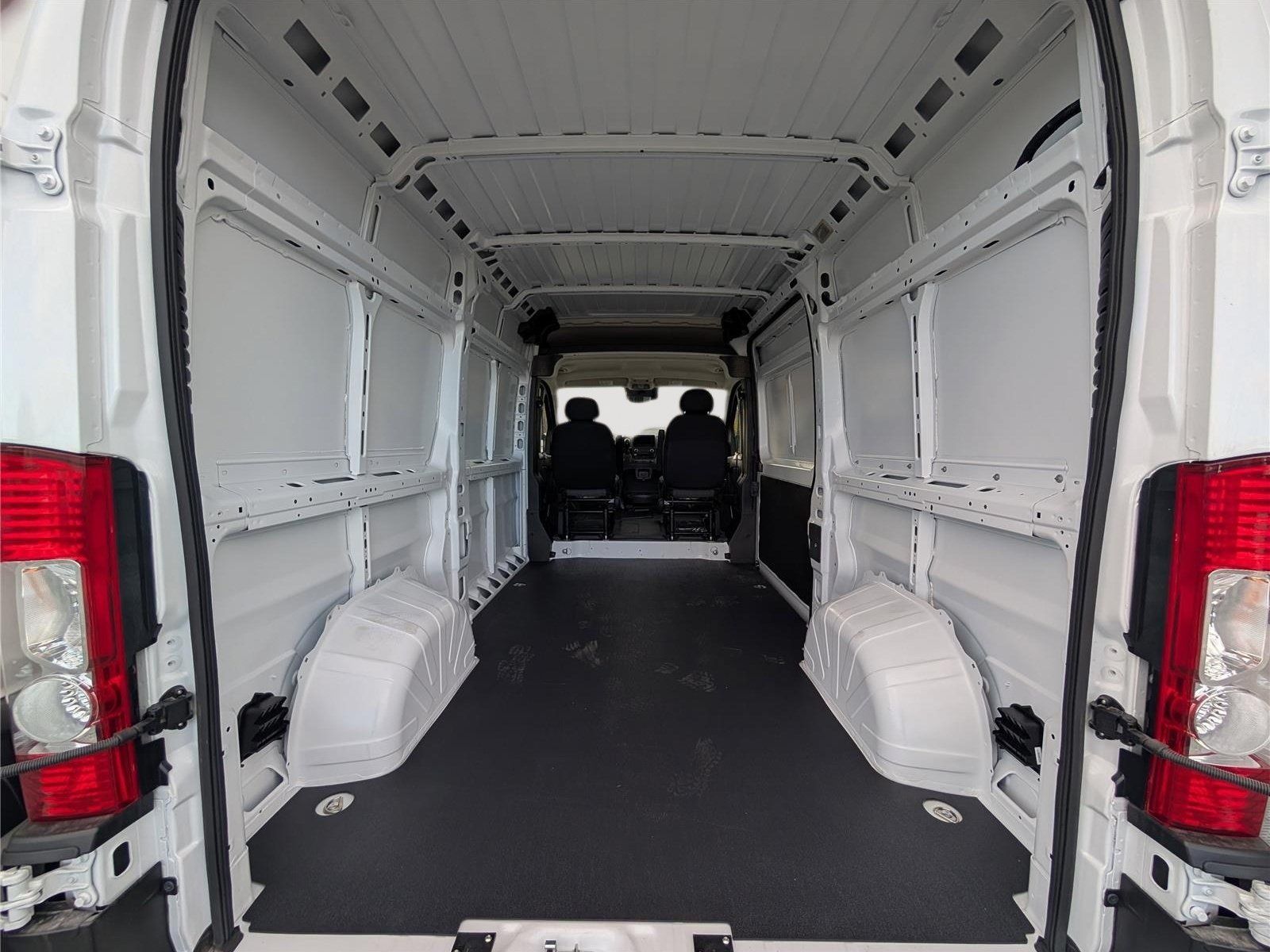 New 2026 RAM ProMaster 1500 w/ Safety Group FWD image 10