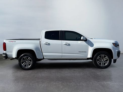 Used 2022 Chevrolet Colorado W/T w/ Custom Special Edition AWD/4WD image 2