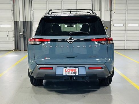New 2026 Nissan Pathfinder Platinum image 19