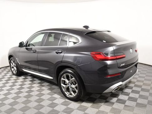 Used 2023 BMW X4 xDrive30i AWD/4WD image 3