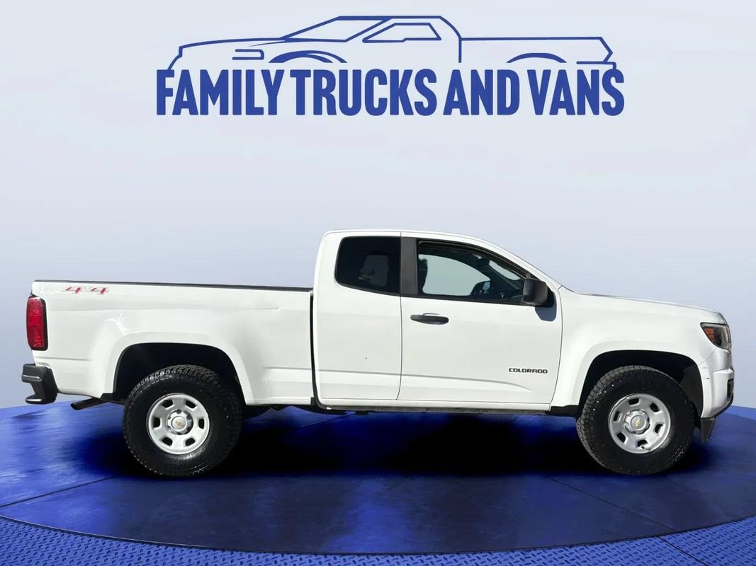 Used 2019 Chevrolet Colorado W/T w/ WT Convenience Package AWD/4WD image 6