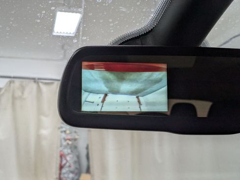 Used 2019 Dodge Journey SE w/ Connectivity Group FWD image 16