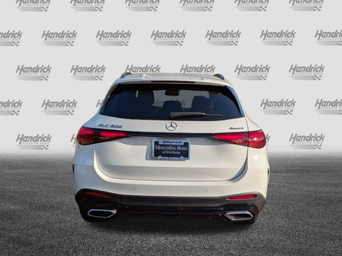 New 2026 Mercedes-Benz GLC 300 4MATIC image 9