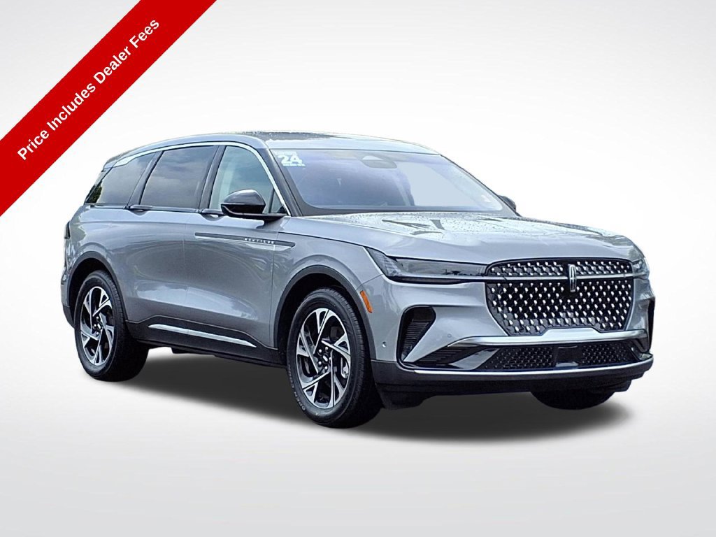 Used 2024 Lincoln Nautilus Premier AWD/4WD image 1