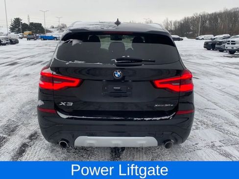 Used 2021 BMW X3 xDrive30e image 4
