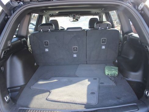 Used 2023 Jeep Grand Cherokee Altitude image 24