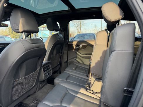 Used 2021 Audi Q7 2.0T Premium Plus w/ Premium Plus Package image 23