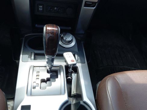 Used 2018 Toyota 4Runner Limited AWD/4WD image 26