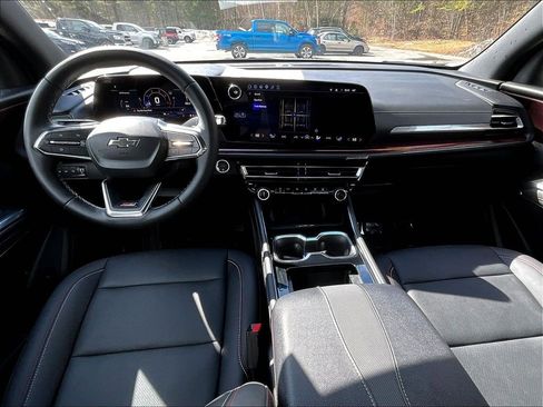 Used 2026 Chevrolet Traverse Z71 w/ LPO, Floor Liner Package image 22