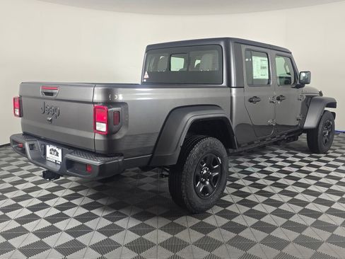 New 2026 Jeep Gladiator Sport AWD/4WD image 4