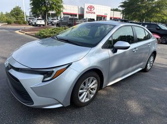 Used 2025 Toyota Corolla LE w/ LE Premium Package FWD video 1