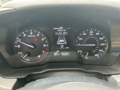 Used 2024 Subaru Crosstrek 2.0i AWD/4WD image 17