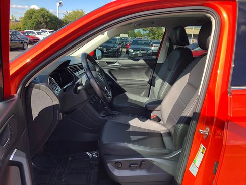 Used 2019 Volkswagen Tiguan SEL image 21