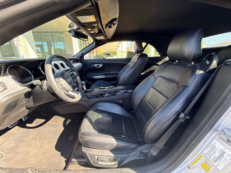 Used 2017 Ford Mustang Premium RWD image 10
