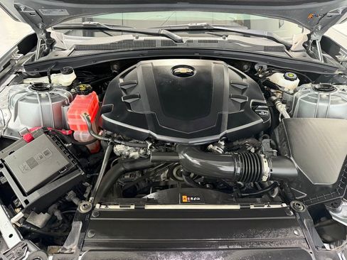 Used 2023 Chevrolet Camaro LT w/ Redline Edition RWD image 7