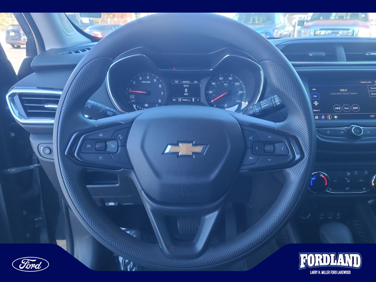 Used 2022 Chevrolet TrailBlazer LT w/ Driver Confidence Package AWD/4WD image 9