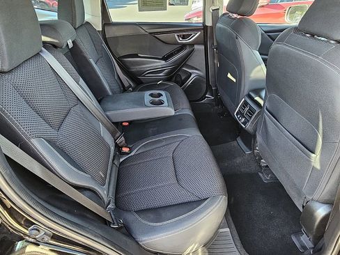 Used 2023 Subaru Forester Premium image 19