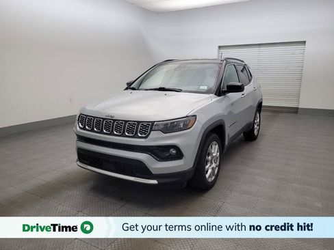 Used 2025 Jeep Compass Limited AWD/4WD image 1