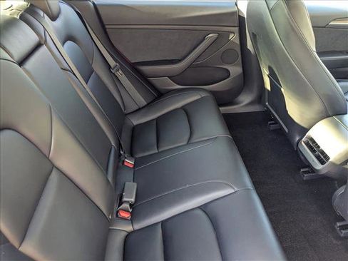 Used 2022 Tesla Model 3 Long Range image 19