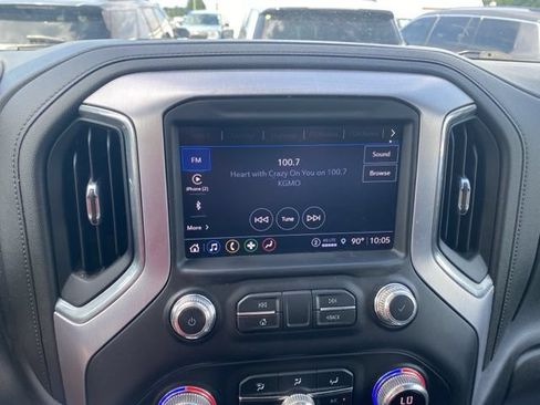 Used 2022 GMC Sierra 2500 SLT w/ SLT Convenience Package AWD/4WD image 22