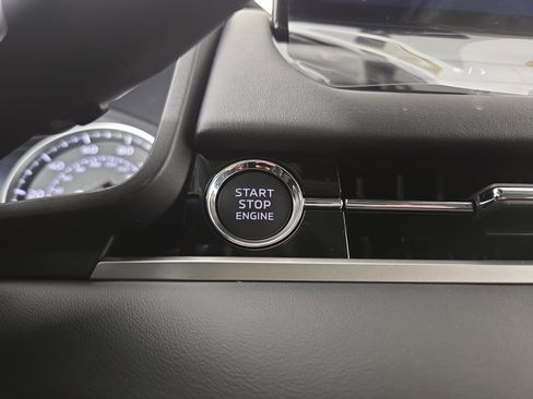 New 2025 Mitsubishi Outlander ES image 25