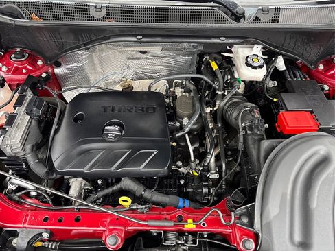 Used 2023 Buick Encore GX Essence w/ Experience Buick Package image 13