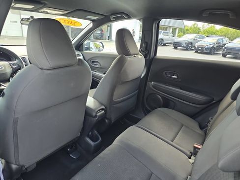 Used 2022 Honda HR-V Sport image 22